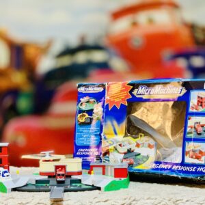 (Hasbro) Micro machines emergency response HQ